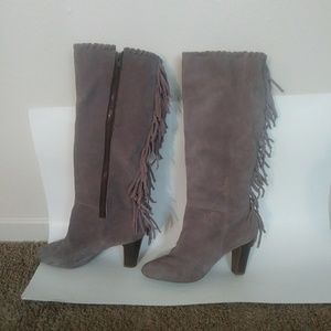 Suede fringed boots
